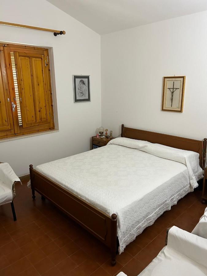 Domo Austinu - Abbasanta Villa Dış mekan fotoğraf